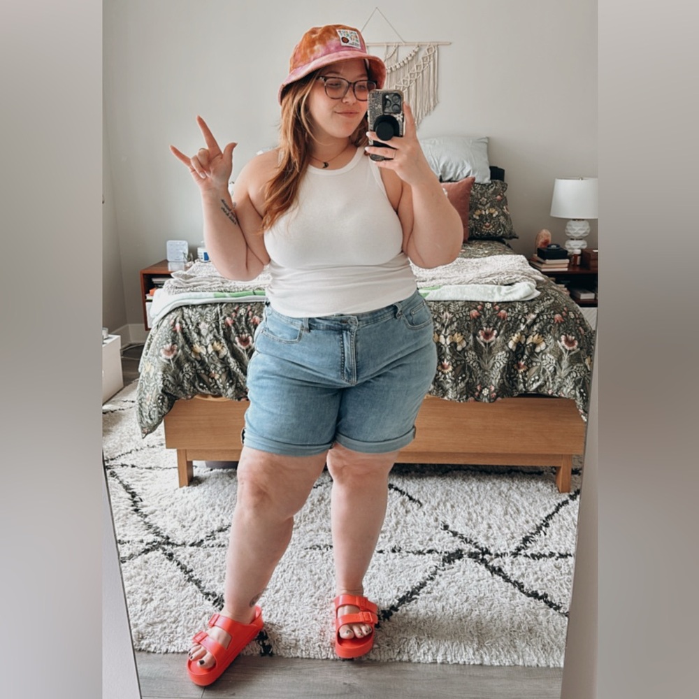 Universal Standard Bae Denim Shorts